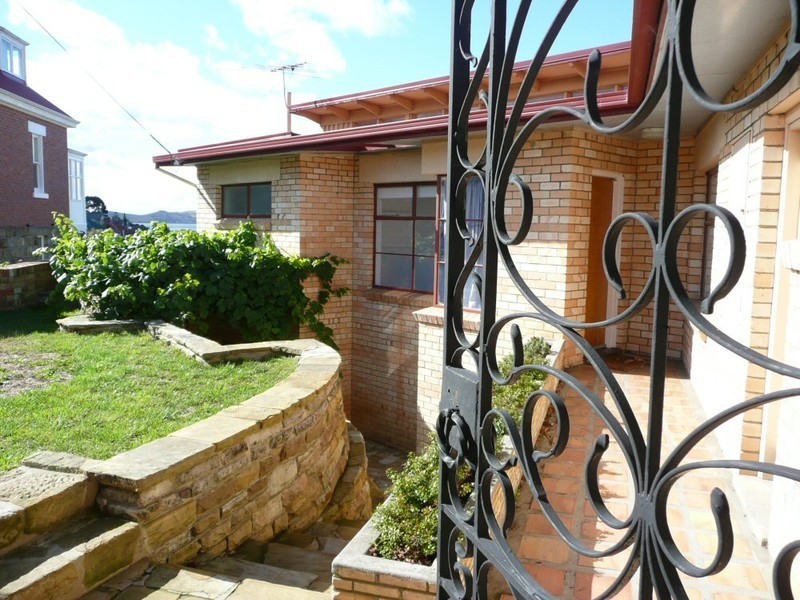 5 Crelin Street, Battery Point TAS 7004