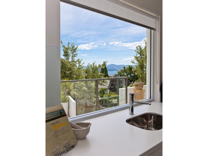 3 Edith Avenue, Sandy Bay TAS 7005