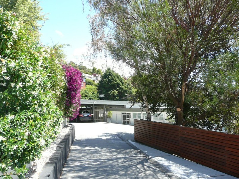 3 Edith Avenue, Sandy Bay TAS 7005