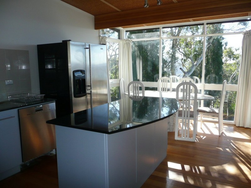 4 Enterprise Road, Sandy Bay TAS 7005