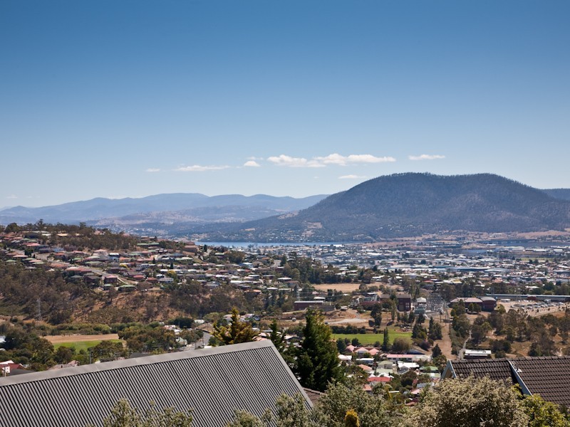 1-52 Rosehill Crescent, Lenah Valley TAS 7008