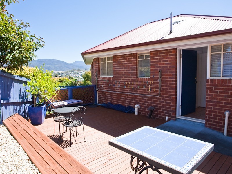 1-52 Rosehill Crescent, Lenah Valley TAS 7008