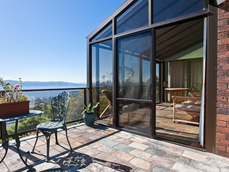 239 Nelson Road, Mount Nelson TAS 7007