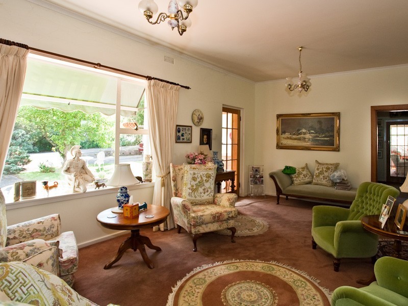 110 Channel Highway, Taroona TAS 7053