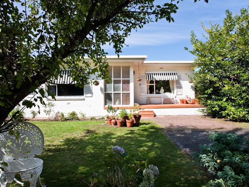 110 Channel Highway, Taroona TAS 7053