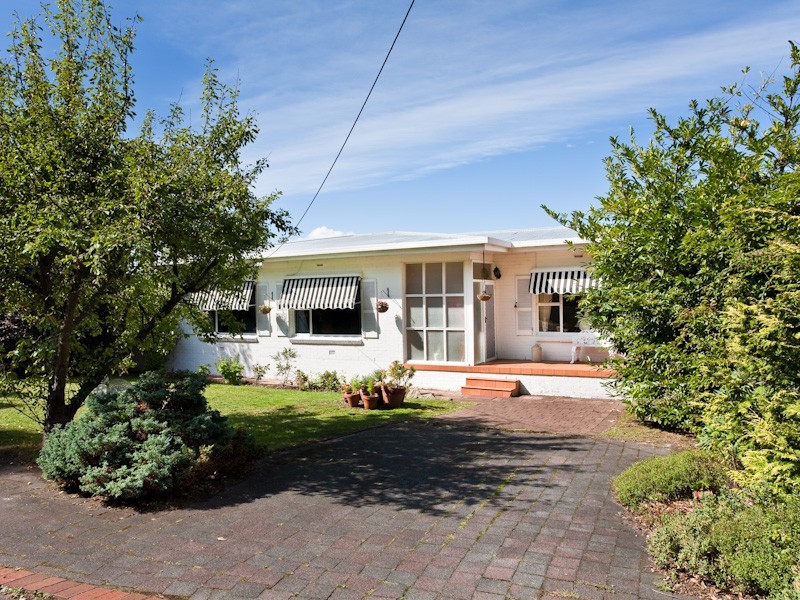 110 Channel Highway, Taroona TAS 7053