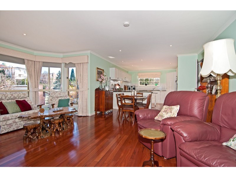 31 Lipscombe Avenue, Sandy Bay TAS 7005