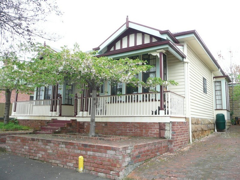 1/17 Wignall Street, North Hobart TAS 7000