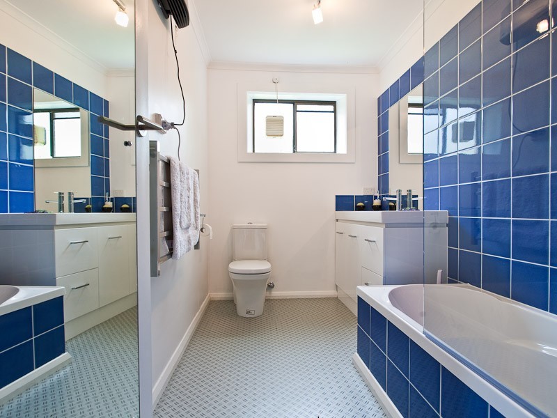 1/3 McAulay Road, Sandy Bay TAS 7005