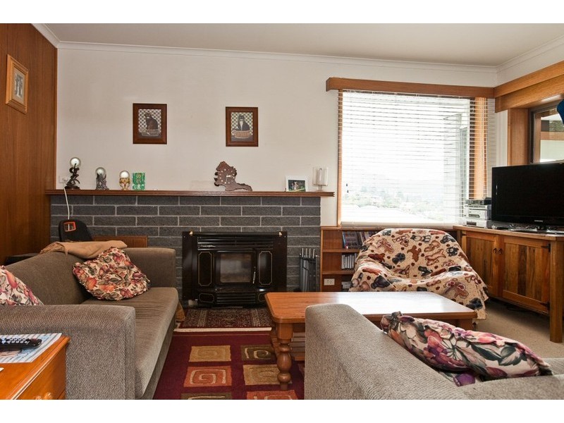 8 Tiersen Place, Sandy Bay TAS 7005