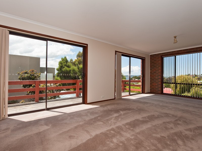 58 Fisher Avenue, Sandy Bay TAS 7005