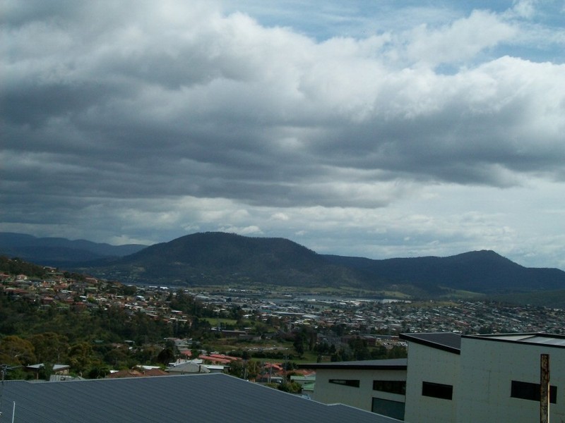 41 Rosehill Cresent, Lenah Valley TAS 7008