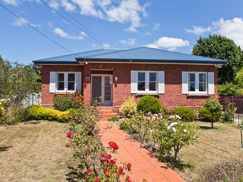32 Pedder Street, New Town TAS 7008