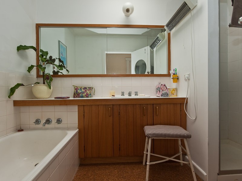 13 Sonning Crescent, Sandy Bay TAS 7005