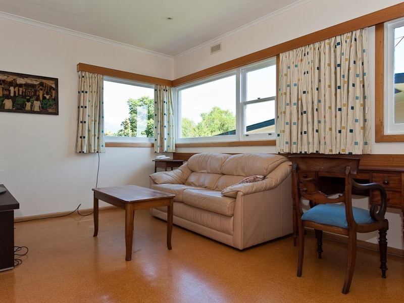 13 Sonning Crescent, Sandy Bay TAS 7005
