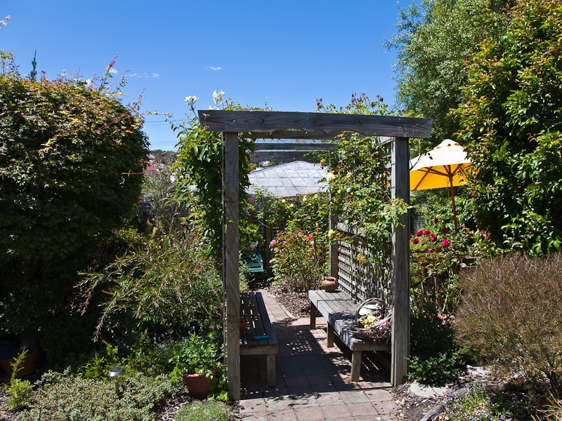 35 Fraser Street, New Town TAS 7008