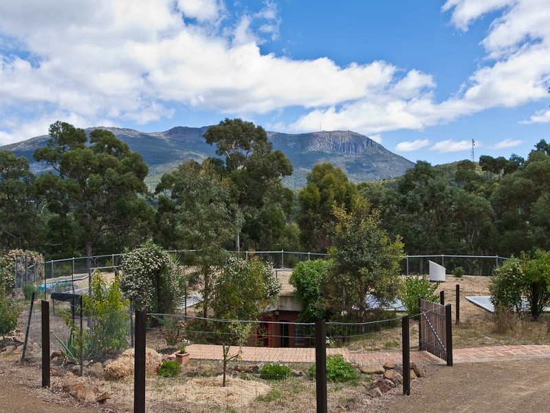 42 – 44 Bramble Street, Ridgeway TAS 7054