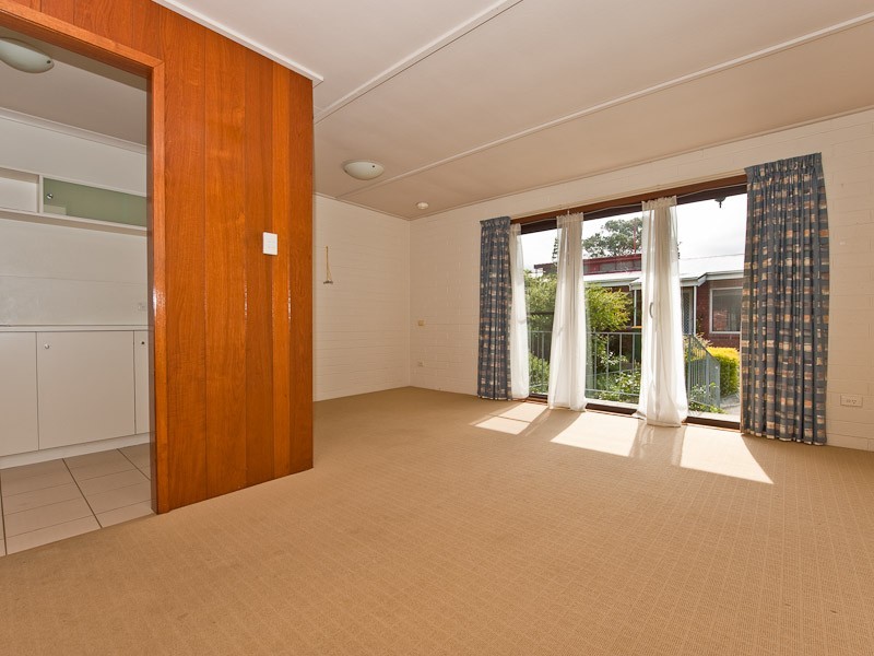 5/207 Churchill Avenue, Sandy Bay TAS 7005