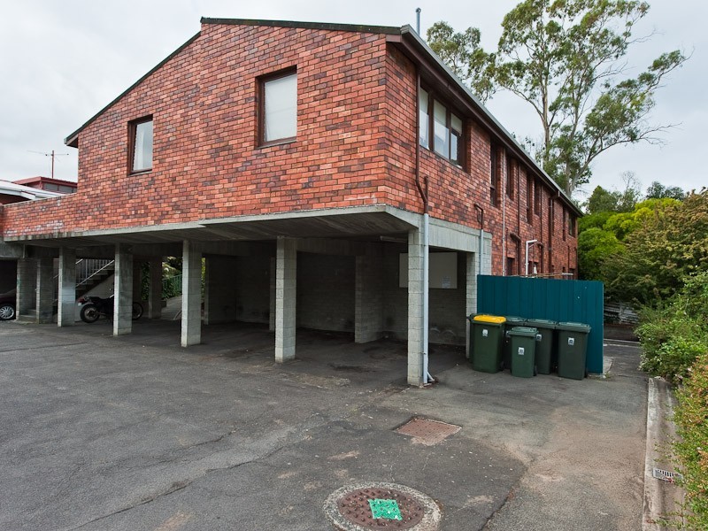 5/207 Churchill Avenue, Sandy Bay TAS 7005