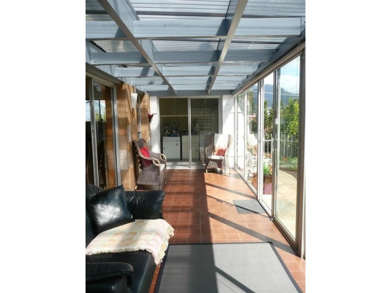 22 Stoke Street, New Town TAS 7008