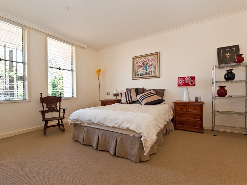 22 Stoke Street, New Town TAS 7008