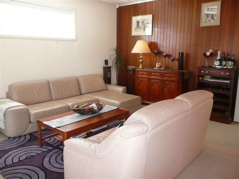 22 Stoke Street, New Town TAS 7008