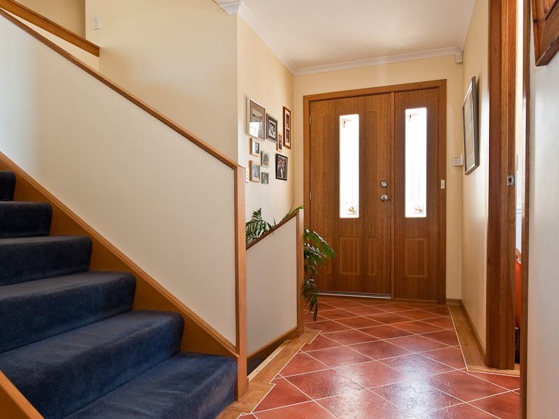 10 Lisa Court, Lenah Valley TAS 7008