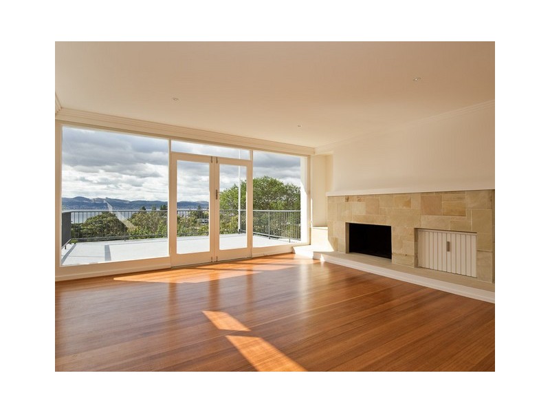 242 Churchill Avenue, Sandy Bay TAS 7005