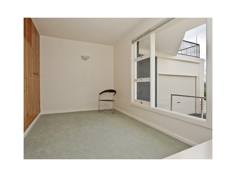 242 Churchill Avenue, Sandy Bay TAS 7005