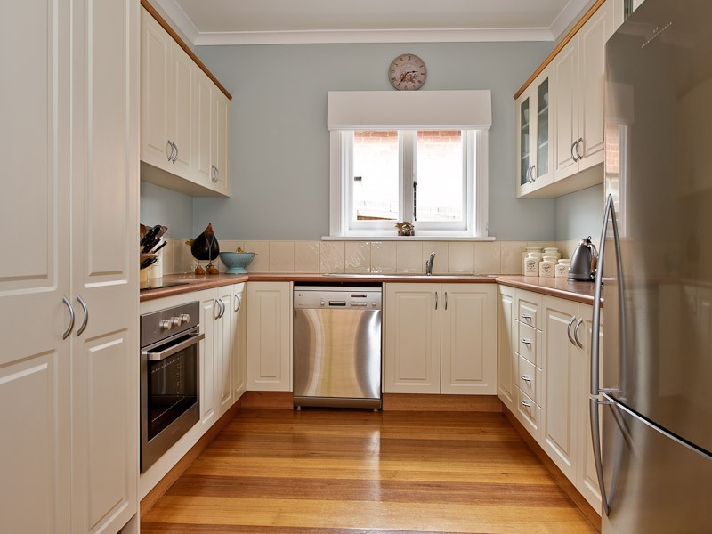 27 Pedder Street, New Town TAS 7008