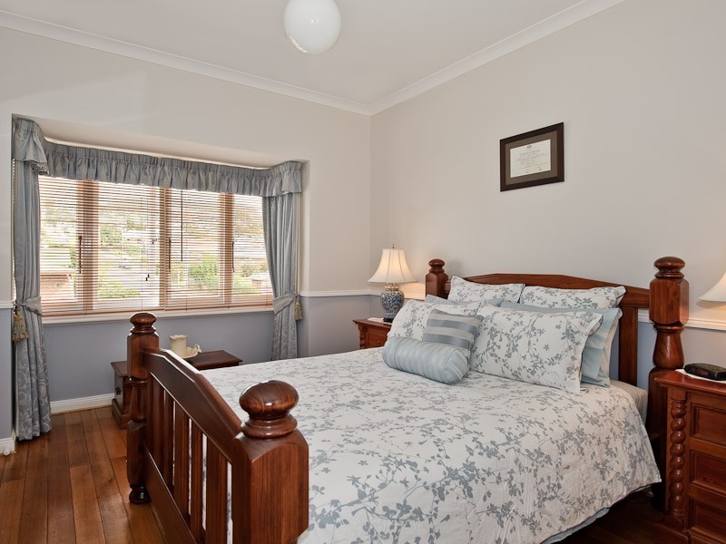 27 Pedder Street, New Town TAS 7008