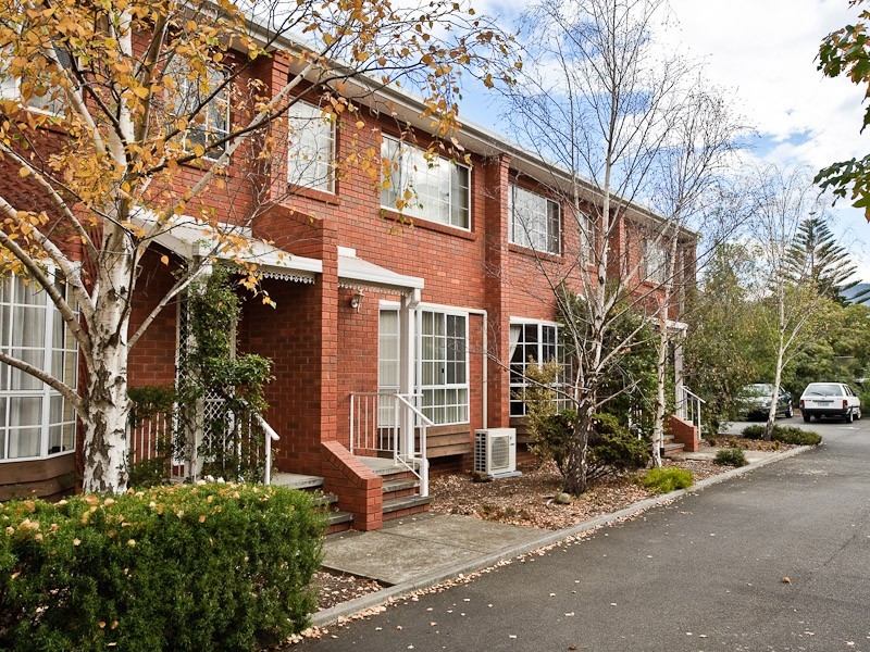 9/4 Quayle Street, Sandy Bay TAS 7005