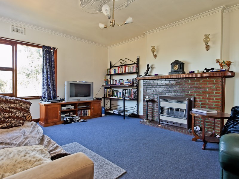 1 and 1A Alcides Avenue, Lenah Valley TAS 7008