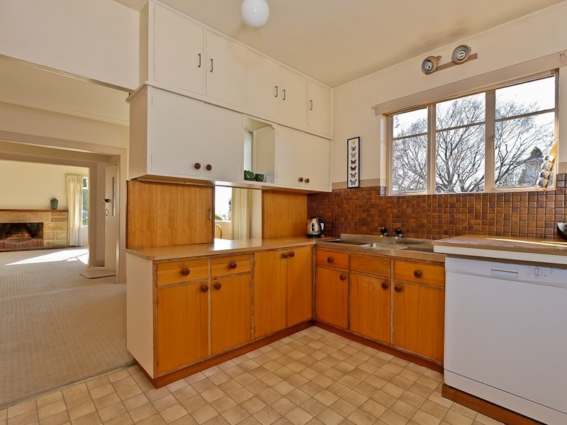 51 Waimea Avenue, Sandy Bay TAS 7005