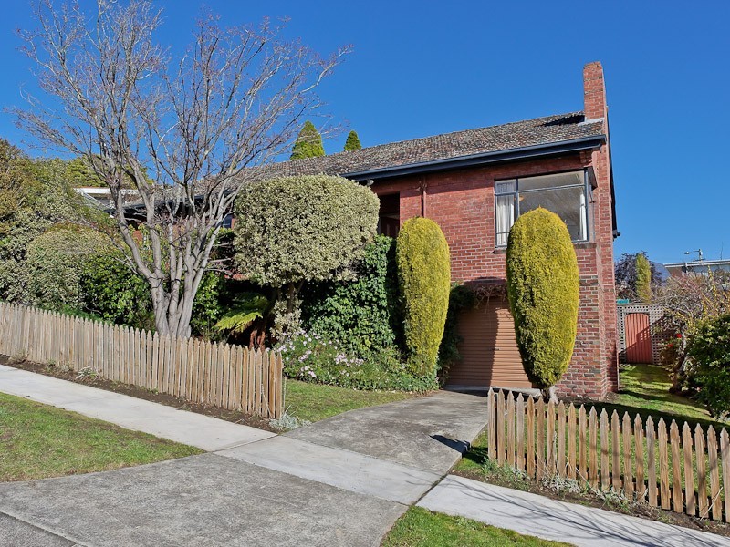 51 Waimea Avenue, Sandy Bay TAS 7005
