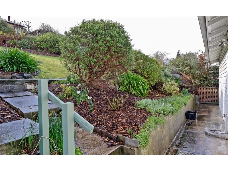 15 Cosgrove Avenue, South Hobart TAS 7004