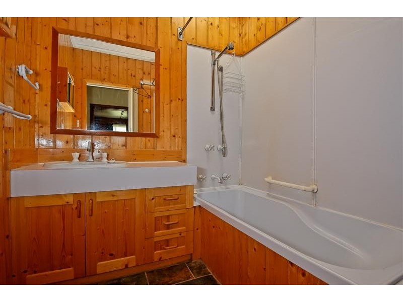 22 Raymont Terrace, Mount Stuart TAS 7000