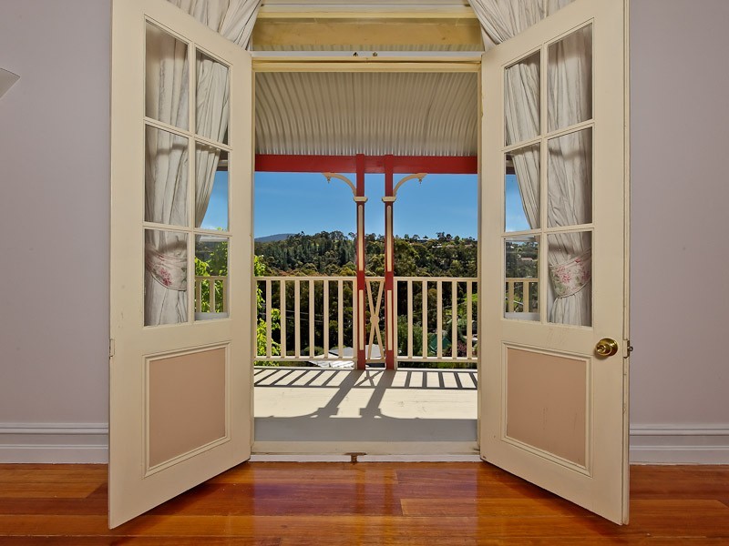 4 Allport Place, Lenah Valley TAS 7008