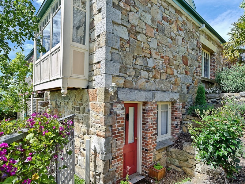 4 Allport Place, Lenah Valley TAS 7008