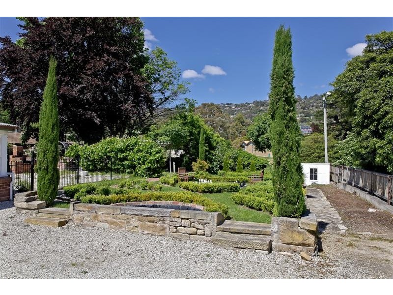 391 Sandy Bay Road, Sandy Bay TAS 7005