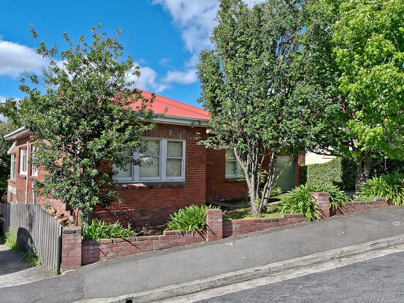 9 Thirza Street, New Town TAS 7008