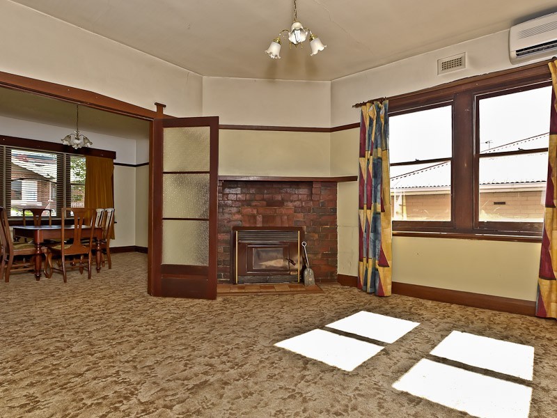 9 Thirza Street, New Town TAS 7008