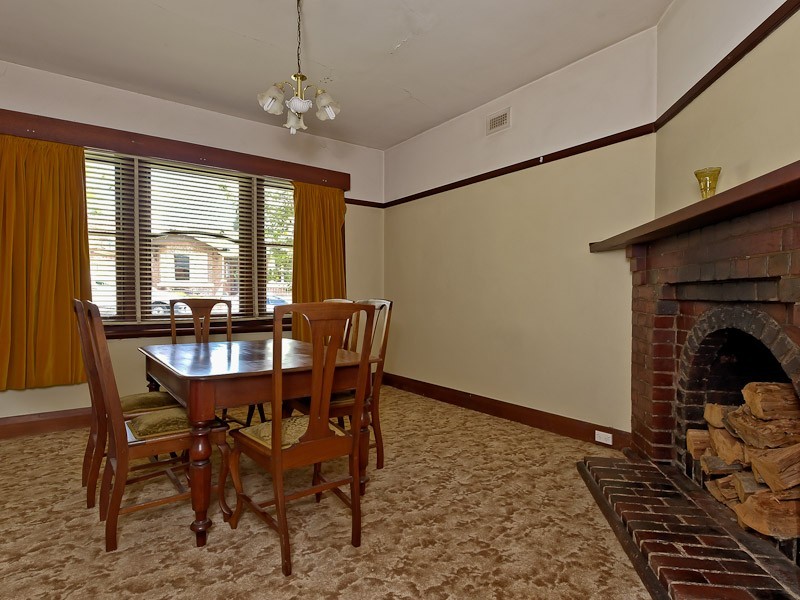 9 Thirza Street, New Town TAS 7008