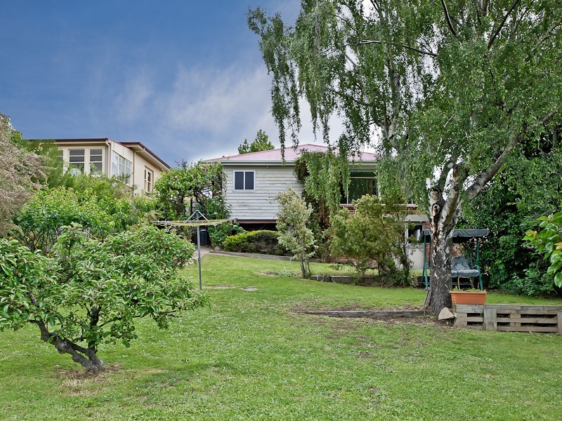 9 Thirza Street, New Town TAS 7008