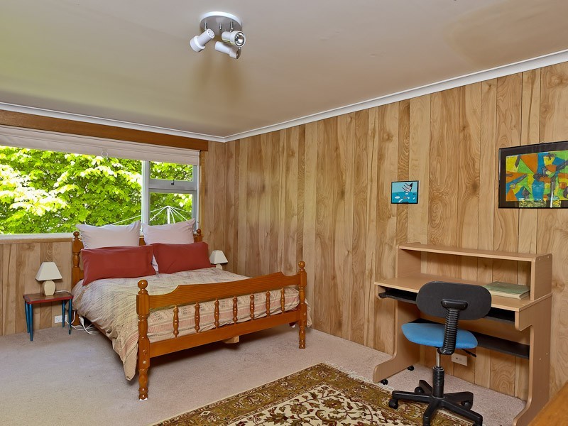 19 Fehre Court, Sandy Bay TAS 7005