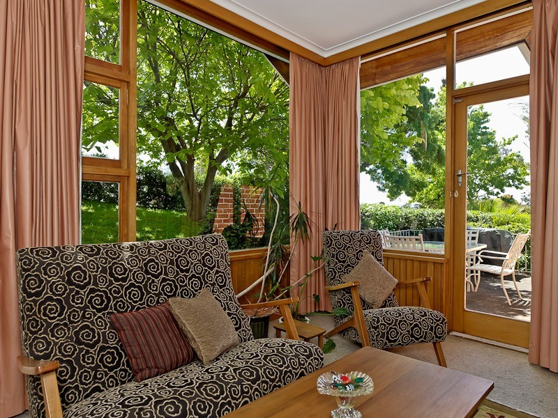 19 Fehre Court, Sandy Bay TAS 7005