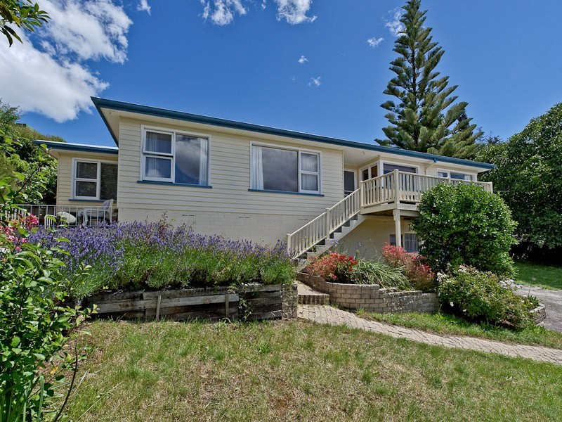 11 Buchanan Avenue, Sandy Bay TAS 7005