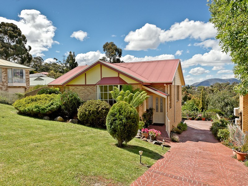 43 Alwyn Road, Lenah Valley TAS 7008