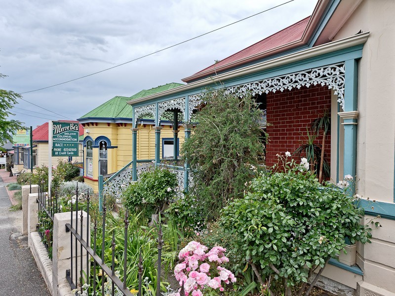 17 Gregory Street, Sandy Bay TAS 7005