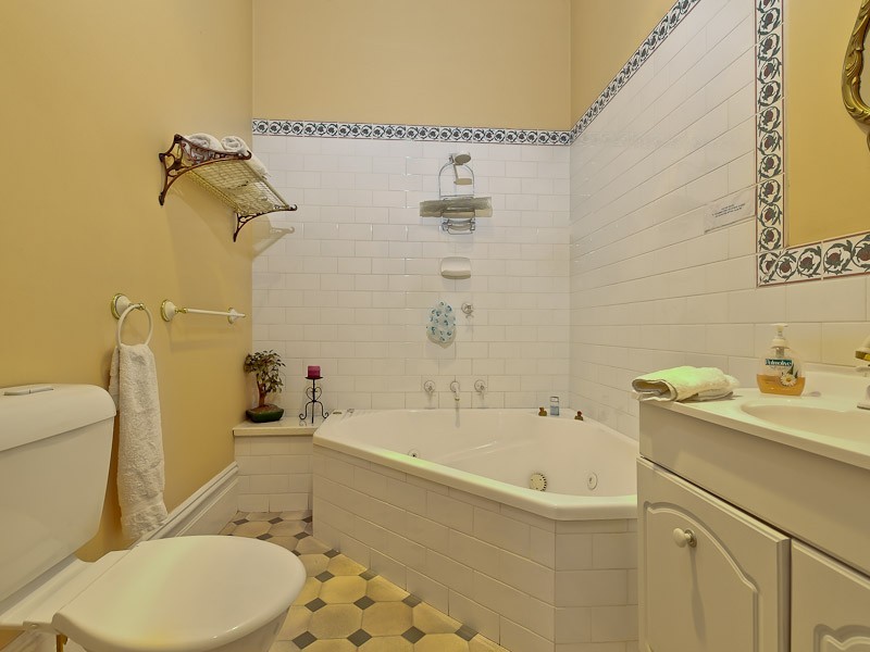 17 Gregory Street, Sandy Bay TAS 7005
